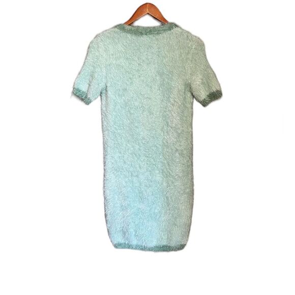 Forever 21 fuzzy short sleeve sweater dress - Picture 9 of 9